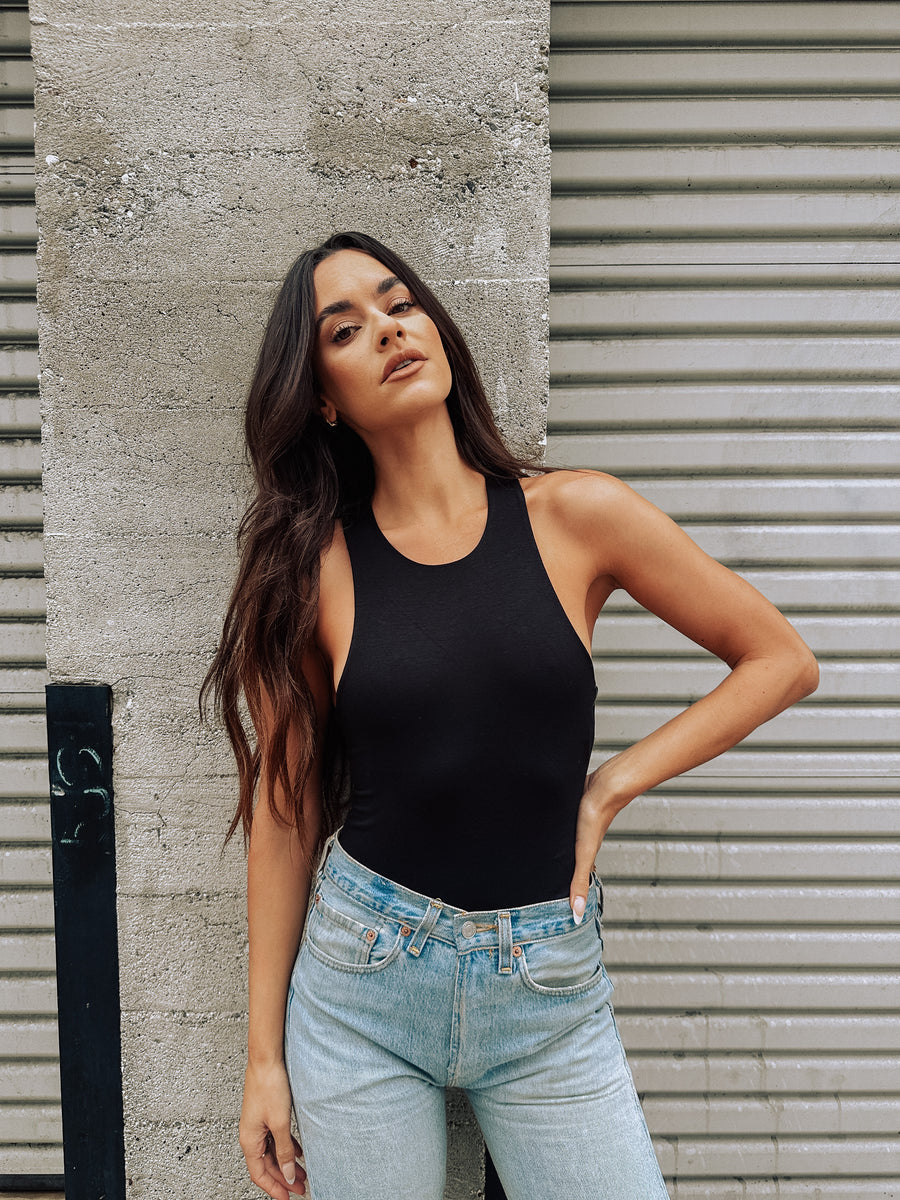 Essential Tank- Black