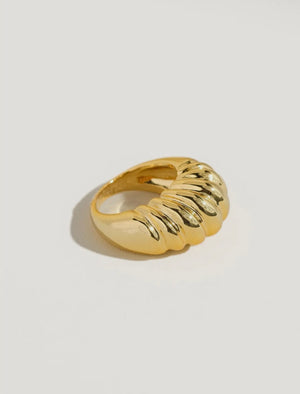 Nalani Croissant Ring