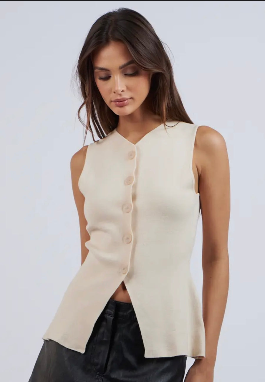 Knit Vest- Cream