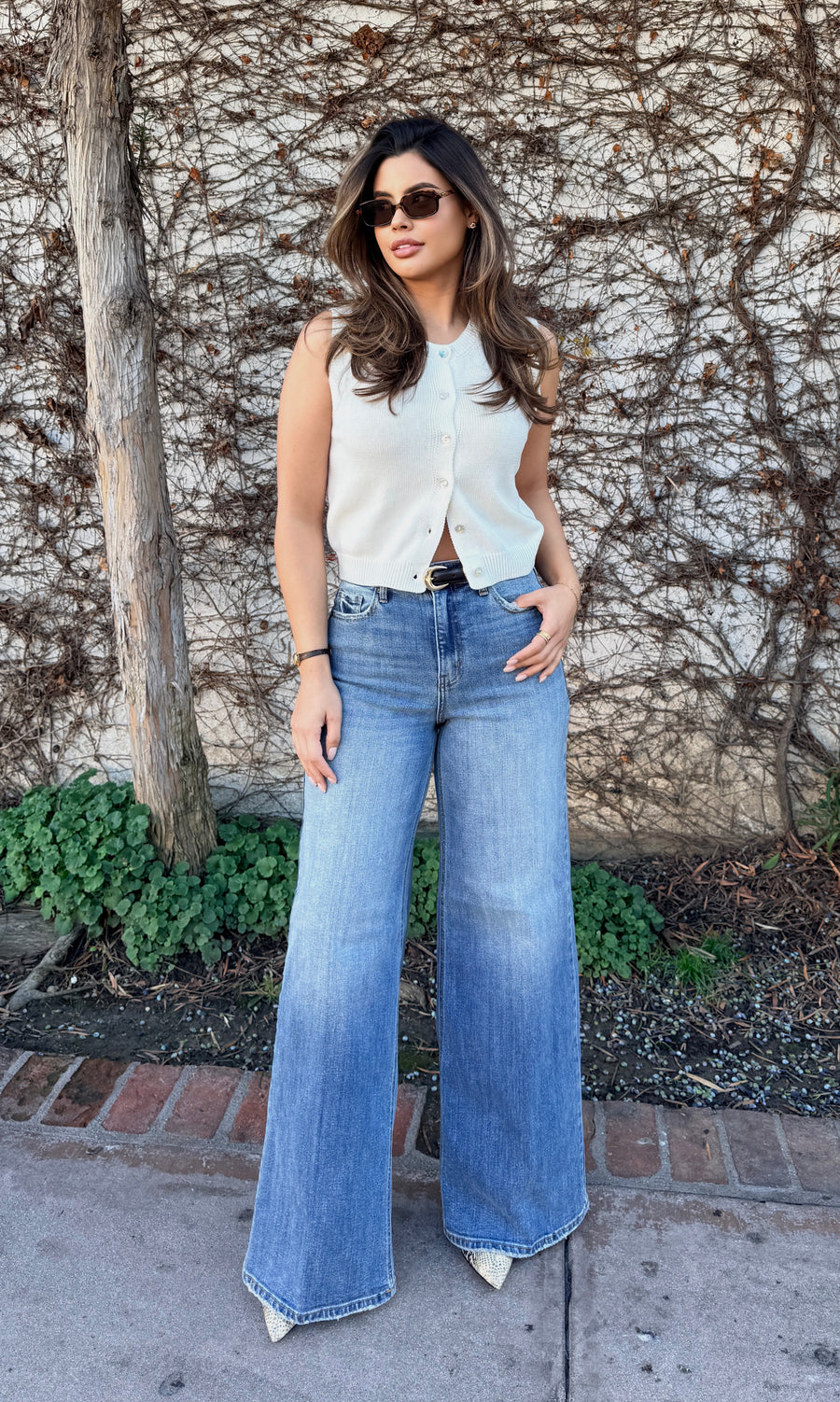 The Modern Sleeveless Cardi- Ivory